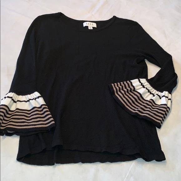 Elle black sweater flare sleeves medium - Picture 2 of 6